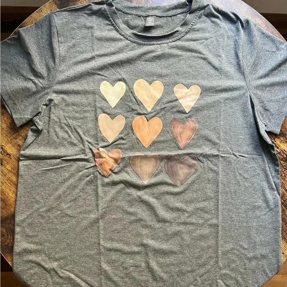 BUNDLE: (1) Bagatelle pleather shorts, (1) Shein tee, (1) wood heart earrings - Picture 7 of 16